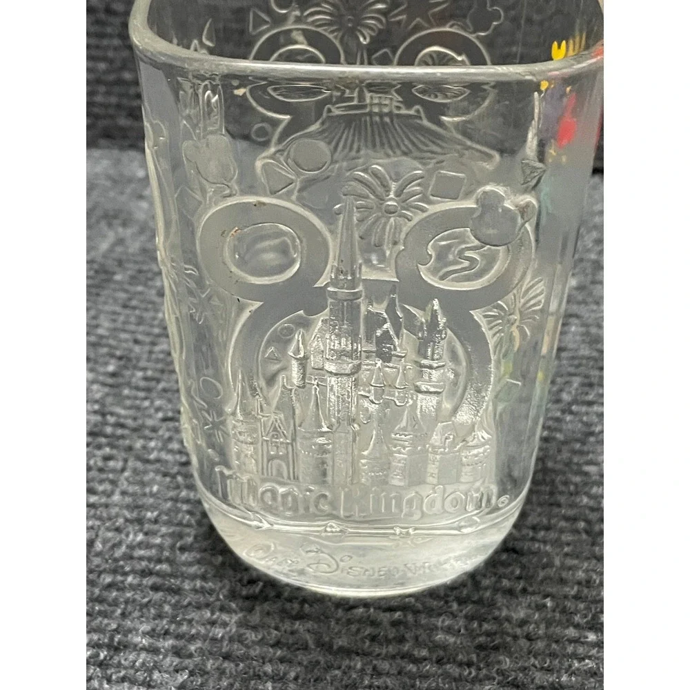 McDonalds Disney World 2000 Celebration Mickey Mouse Glass Magic Kingdom 4.5in